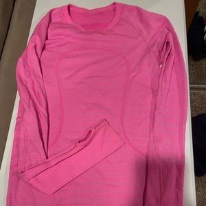 Bright pink Swiftly Tech Lululemon long sleeve! *color not made anymore*
